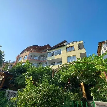 Penzion Casa Bianca - Summer Residency 3*